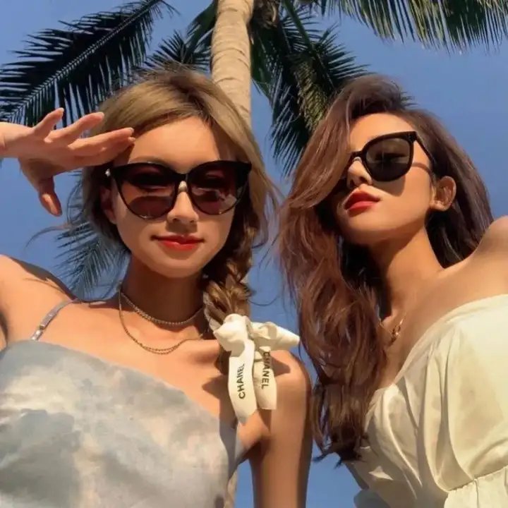 笼中的女儿